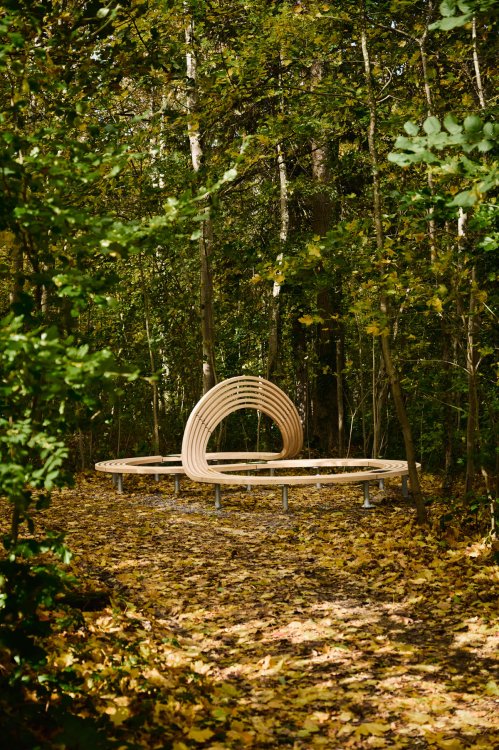 Resilienzband im Lifegarden als Station zur Stärkung von Gemeinschaft und sozialer Verbundenheit.